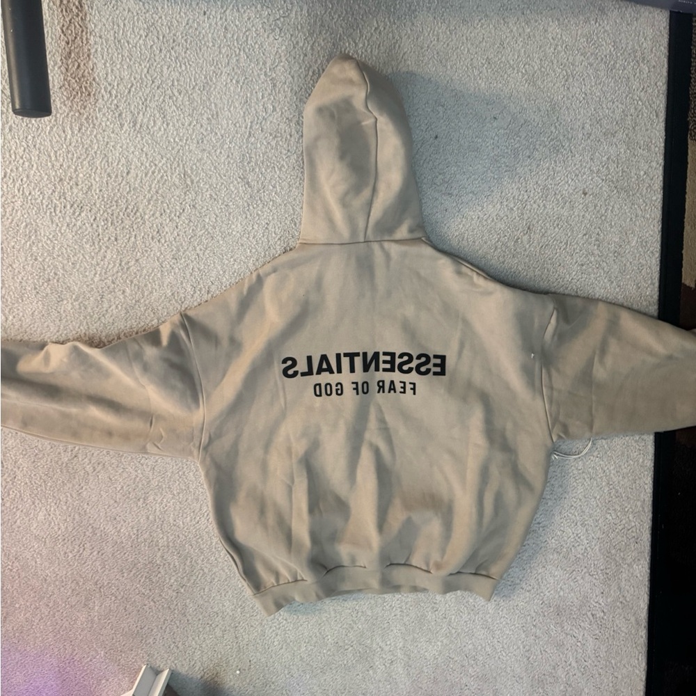 Fear of God Essentials Label in Tan